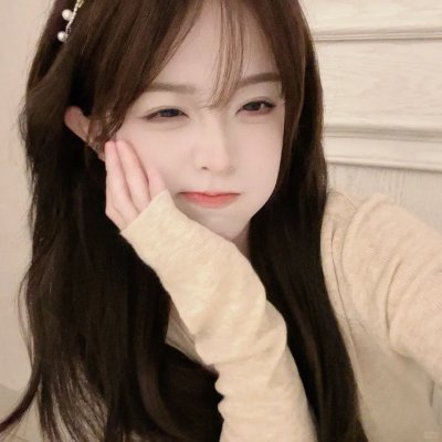 驼背人与舞女